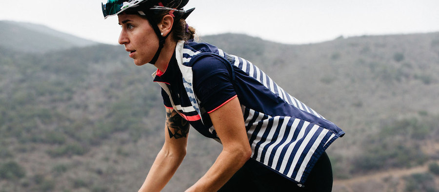 Rapha：ブルベやロングライド向きのジレ付属Brevet Jersey