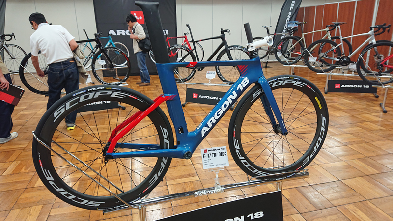 ARGON 18 E-117トライアスロンバイク 青 E-117 TRI DISC Sサイズ