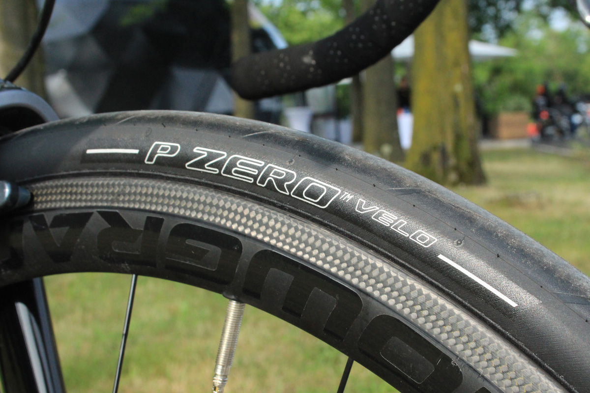 ロードバイク タイヤ Pirelli PZero Velo TT 25c 2本 - タイヤ