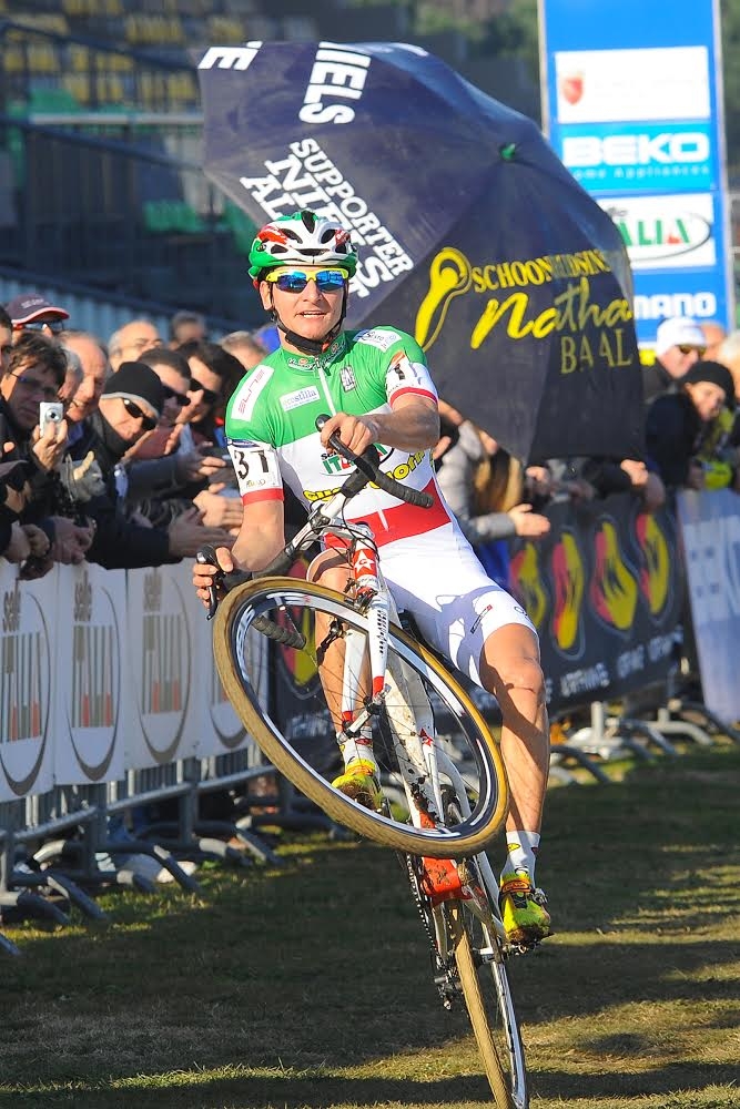 ３位　限定　rapha カウベル　シクロクロス　野辺山　ラファ 3位 限定 rapha カウベル シクロクロス 野辺山 ラファ 野辺山