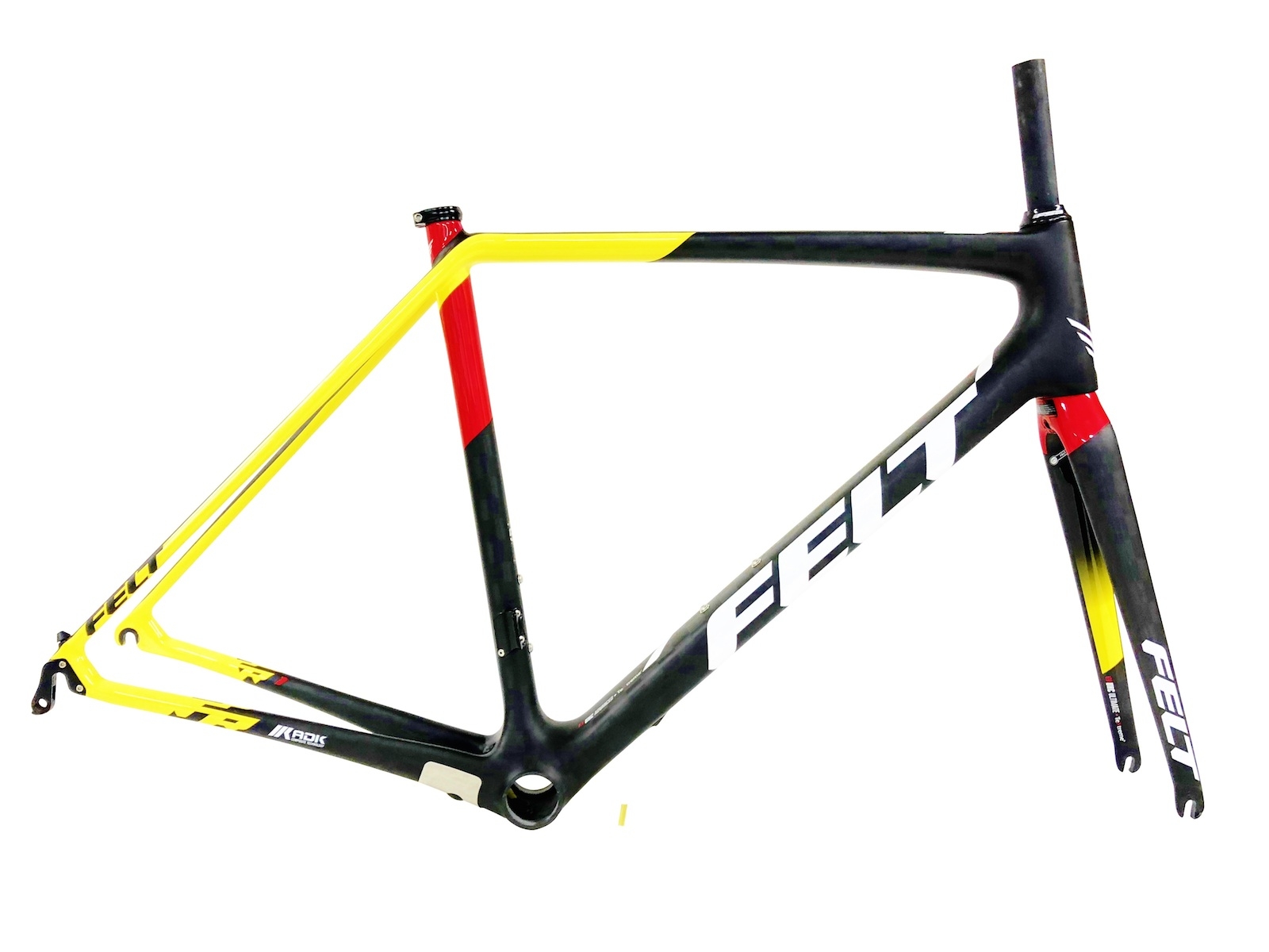 フェルト「FR1 フレームキット 弱虫ペダルサイクリングチーム」発売