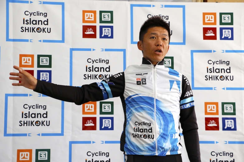 今回の四国一周ルートを監修したジャイアント所属のプロサイクリスト、門田基志選手