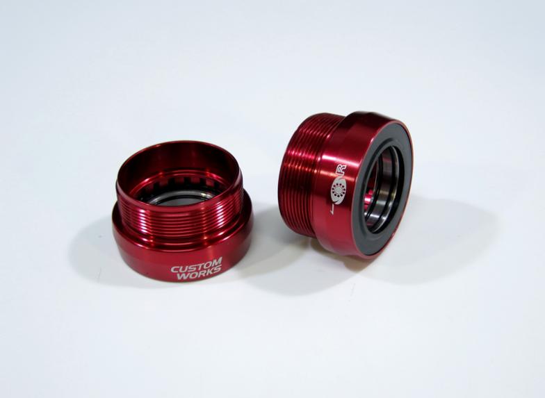 スギノ：耐久性はそのままに30%軽量化。カスタムワークス BB SLC