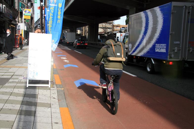 世田谷 自転車 事故