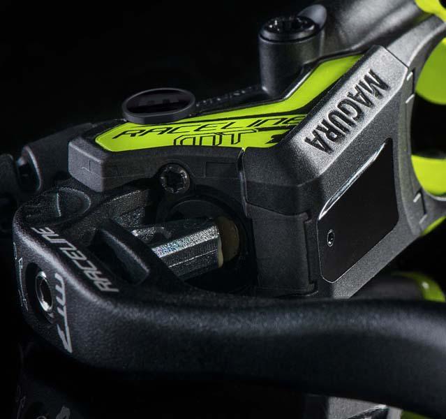 マグラ：スポーツサイクル用油圧ディスクブレーキ 「MT7 レース