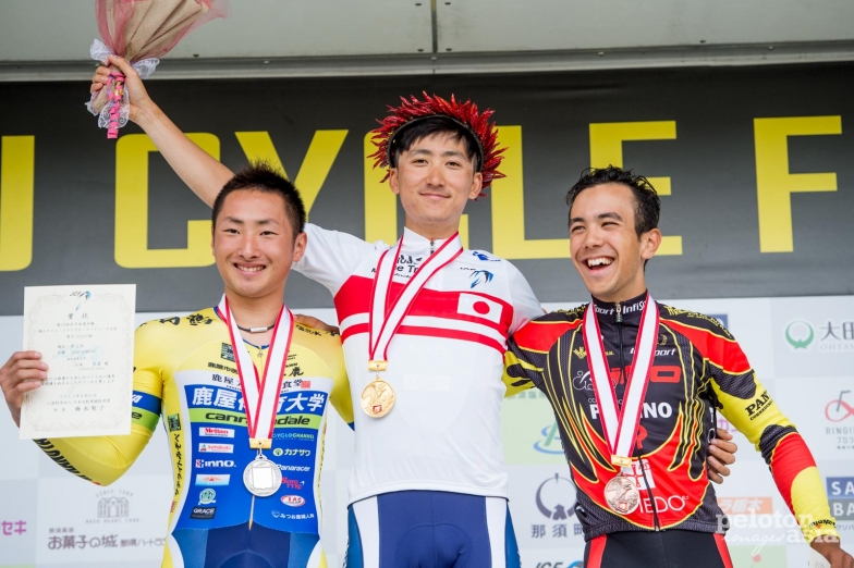 2015年、全日本選手権U23個人タイムトライアルで優勝した小石祐馬
