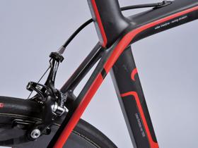 旗艦機4代目！ WILIER TRIESTINA CENTO1 SR サイクルスポーツ