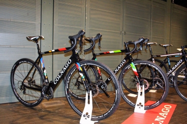 遂にコルナゴがエアロロードバイク「コンセプト」を発表！2017年モデル