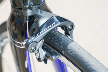 Shimano Ultegra R8000 左右 油圧ブレーキ　機械式変速 Shimano Ultegra R8000 左右 油圧ブレーキ 機械式変速 ブレーキ
