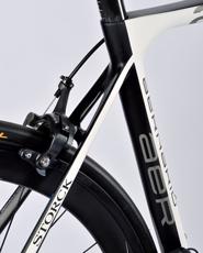 トータルバランスに優れたエアロロード STORCK AERNARIO G1 トータルバランスに優れたエアロロード STORCK AERNARIO G1