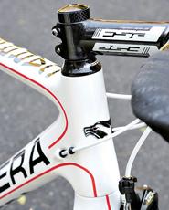 ハイパフォーマンス！CARRERA NITRO SL サイクルスポーツの特集