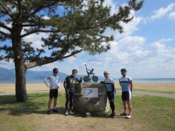 スタート地点に選んだのは、守山市琵琶湖岸第二なぎさ公園内「琵琶湖サイクリストの聖地碑」