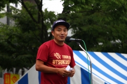 大会アンバサダーを務めるシドニー五輪MTBクロスカントリー日本代表の鈴木雷太氏。現在は松本市内でプロショップ「バイクランチ」を経営