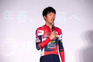 ワールドチームの所属経験もある増田成幸選手は、「十数年選手をやってきた経験を期待の若手たちに伝えられたら」と話す