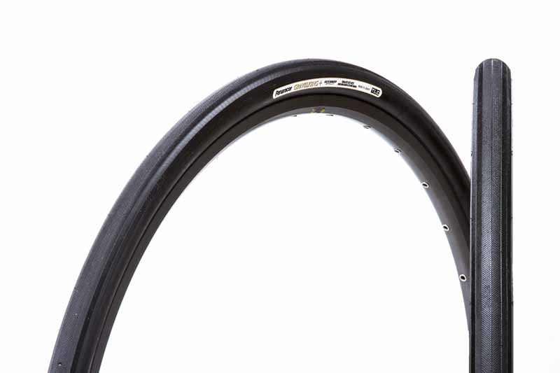 パナレーサーの「グラベルキング」シリーズに数量限定カラーと耐