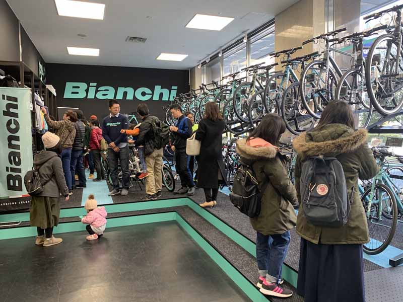 中部エリア初ショップインショップ「BIANCHI BIKE STORE Y's Road NAGOYA」がオープン サイクルスポーツのニュース |  サイクルスポーツ.jp